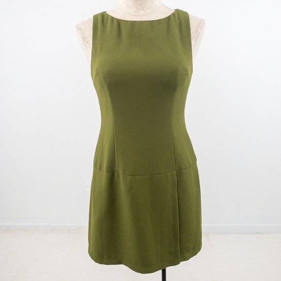 Neiman Marcus Dresses & Skirts - Nicole Miller M Vintage 90s Crepe Mini Dress Green
